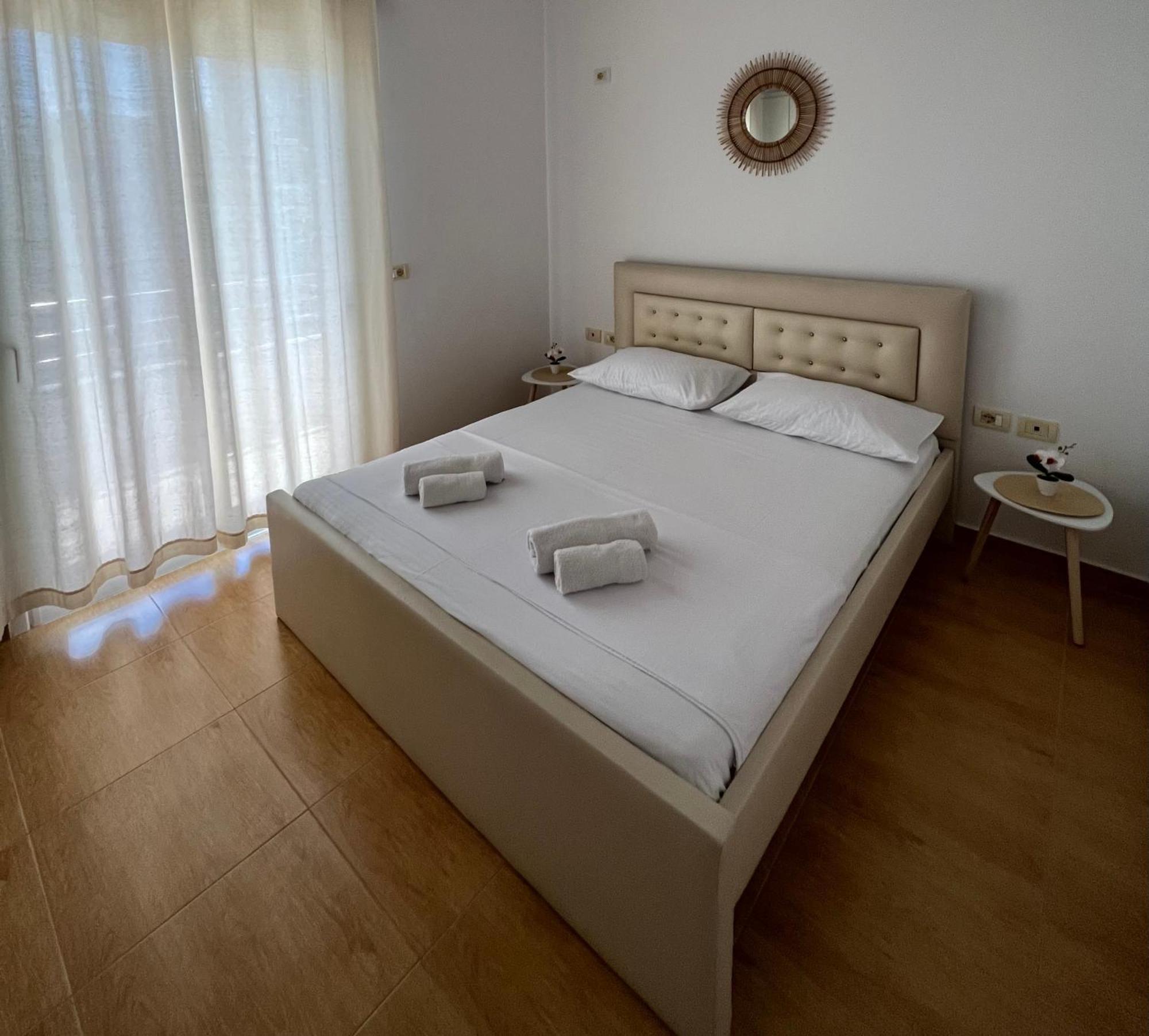 Apartments Sadiku With Sea View Sarandë 외부 사진