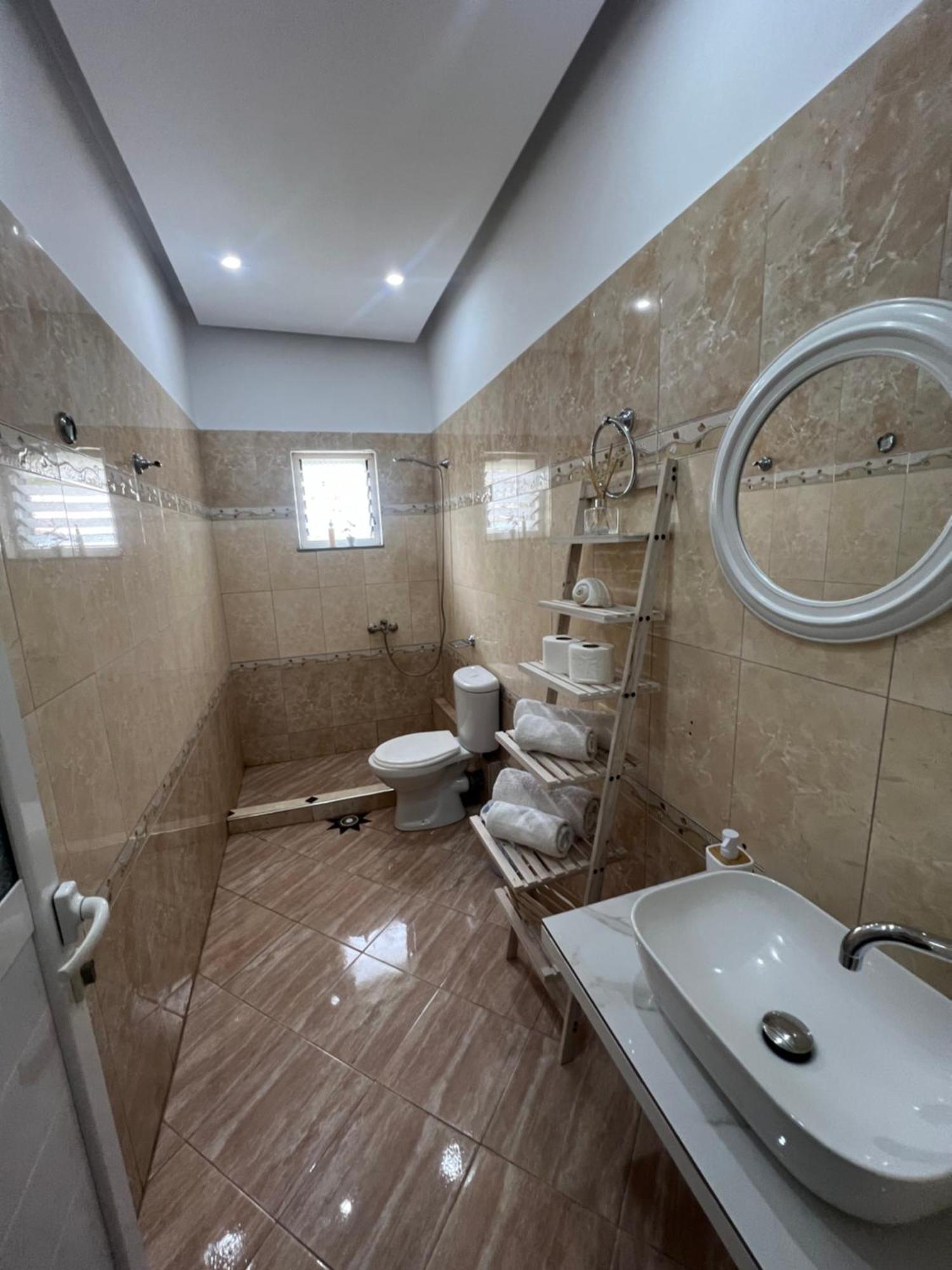 Apartments Sadiku With Sea View Sarandë 외부 사진